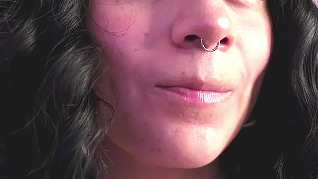 Snapshot of nahiapaws chatting on March 2025 03:29:02 PM nahiapaws online show from March 2025 03:29:02 PM