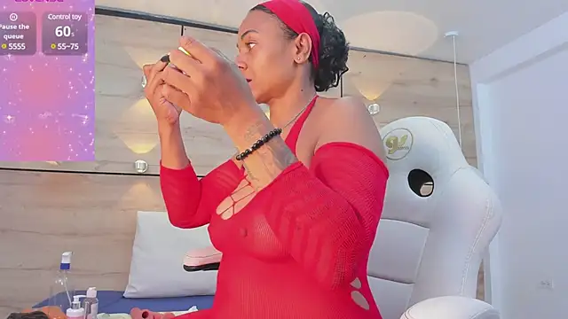 martina touss online show from February 2025 07:19:02 PM