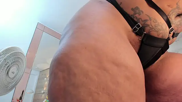 martina touss online show from March 2025 10:36:02 PM