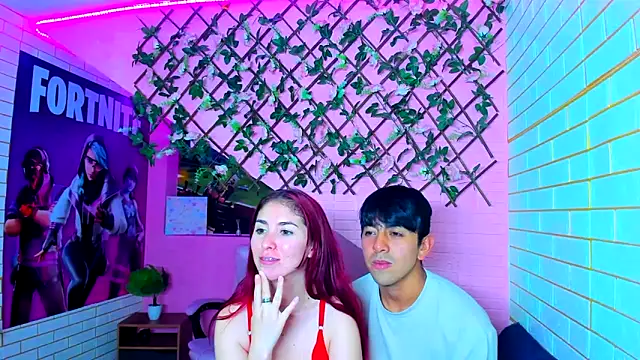 mildre303av online show from December 2025 12:15:01 AM