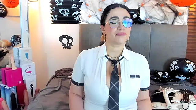 Snapshot of Scarleth_swann chatting on October 2025 11:17:01 AM Scarleth swann online show from October 2025 11:17:01 AM