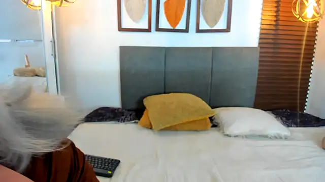 Snapshot of Scarleth_swann chatting on December 2025 11:19:01 AM Scarleth swann online show from December 2025 11:19:01 AM