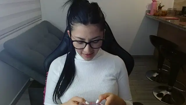 Charlotte cute18 online show from February 2026 02:41:01 AM