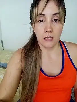 Isabel23zr online show from January 2025 03:15:01 PM