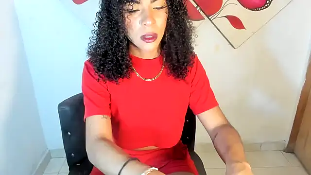naomiwildburn online show from June 2026 08:13:01 PM