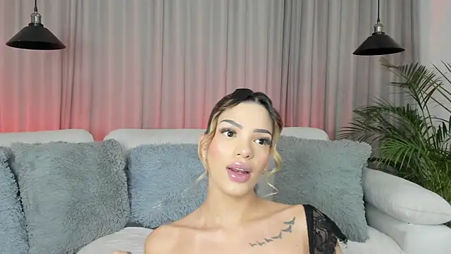 Snapshot of Ameliadickens chatting on July 2026 07:23:02 PM Ameliadickens online show from July 2026 07:23:02 PM