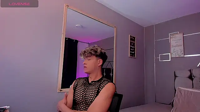 ANDRIUS 24 online show from January 2025 01:04:02 PM