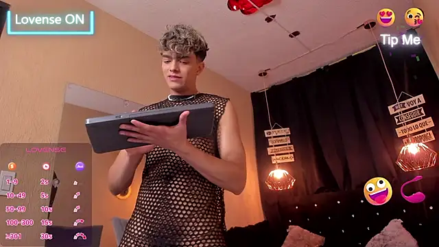 ANDRIUS 24 online show from March 2025 06:42:01 PM