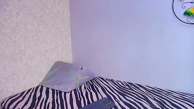 Snapshot of Chantal_taylor_ chatting on November 2025 12:04:01 PM Chantal taylor online show from November 2025 12:04:01 PM