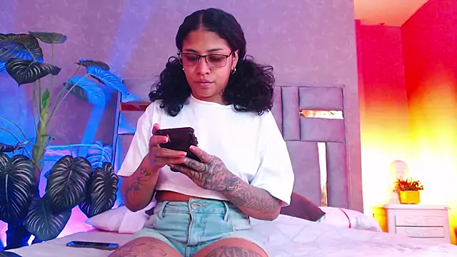 JuliaRose ks online show from December 2025 01:41:02 PM