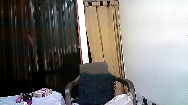 kimmiemm online show from November 2025 12:13:01 AM