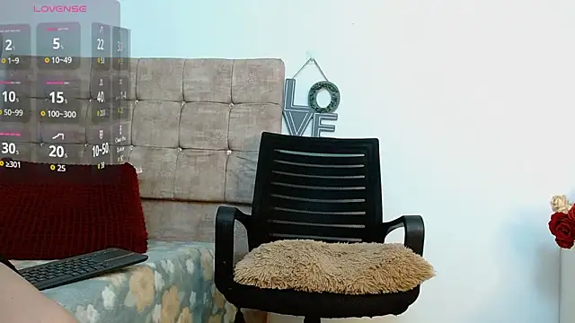 luisa curli online show from September 2025 04:02:02 AM