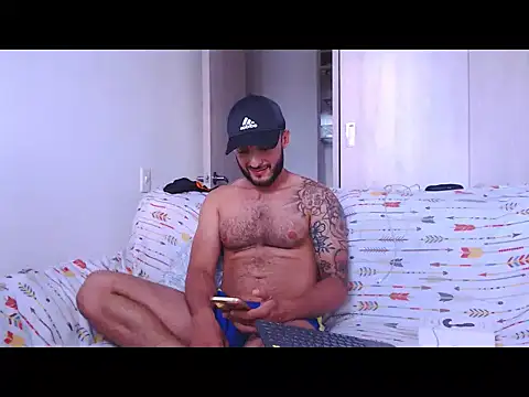 Snapshot of Sanit_Di chatting on August 2026 11:03:01 PM Sanit Di online show from August 2026 11:03:01 PM