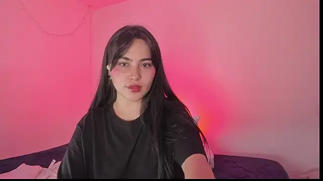 Snapshot of sol__angel chatting on February 2025 06:28:01 AM sol angel online show from February 2025 06:28:01 AM