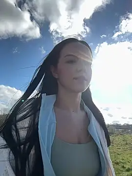 Vanesskaa online show from March 2026 03:34:02 PM