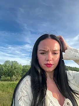 Snapshot of Vanesskaa chatting on May 2026 06:34:02 PM Vanesskaa online show from May 2026 06:34:02 PM