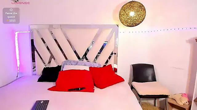 Snapshot of rose_scottt chatting on March 2025 11:42:02 AM rose scottt online show from March 2025 11:42:02 AM