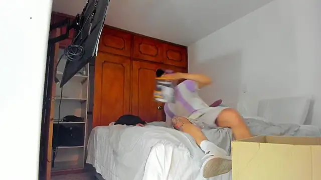 Snapshot of Jordyrodriiguez chatting on February 2025 06:04:02 PM Jordyrodriiguez online show from February 2025 06:04:02 PM