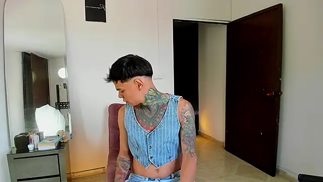 Snapshot of Jordyrodriiguez chatting on October 2025 04:53:02 PM Jordyrodriiguez online show from October 2025 04:53:02 PM