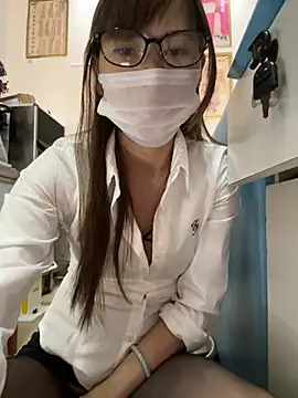 andii-1 online show from April 2026 01:58:01 AM