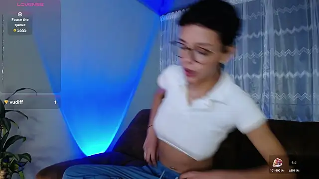 peyton golden1 online show from January 2025 12:19:02 AM