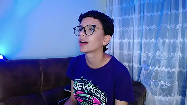 peyton golden1 online show from March 2025 07:23:02 AM