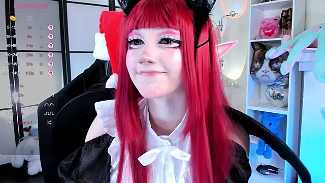 Snapshot of LilithLin chatting on December 2025 12:42:01 AM LilithLin online show from December 2025 12:42:01 AM