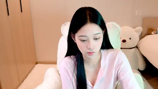 Xueb J online show from January 2025 08:52:01 AM