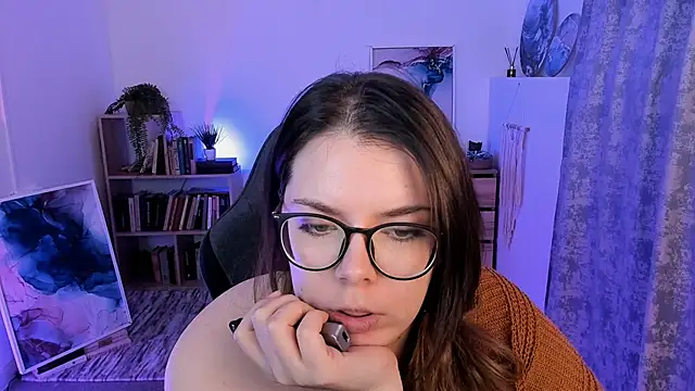 KeytSilvas online show from February 2025 06:15:02 PM