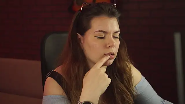 KeytSilvas online show from February 2025 02:35:02 PM