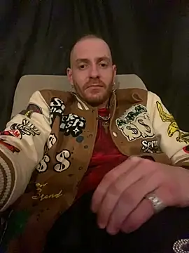 CityBoy75211 online show from January 2026 06:40:01 AM