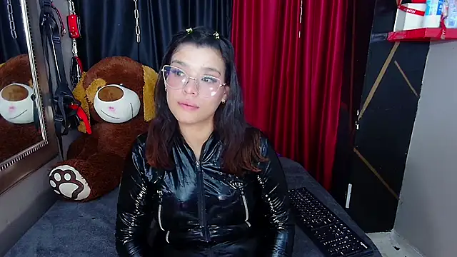 AvaLusty online show from March 2025 08:17:01 PM