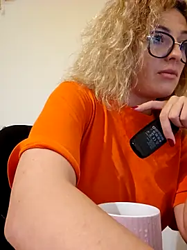 Snapshot of Selenna_emma chatting on November 2025 02:39:01 PM Selenna emma online show from November 2025 02:39:01 PM