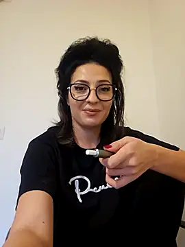 Snapshot of Selenna_emma chatting on December 2025 12:36:02 PM Selenna emma online show from December 2025 12:36:02 PM