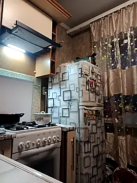 Tina Alev online show from November 2025 06:55:02 PM