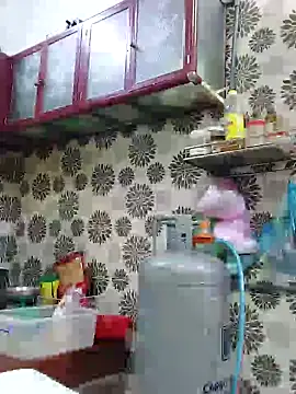 Snapshot of Yinzing_502 chatting on December 2024 09:50:02 AM Yinzing 502 online show from December 2024 09:50:02 AM