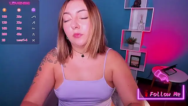 miaawild online show from February 2025 11:01:02 PM