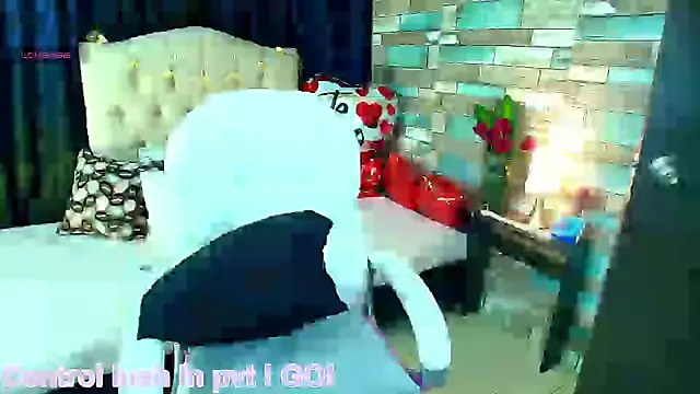 Snapshot of sofiasex99 chatting on February 2025 08:15:01 PM sofiasex99 online show from February 2025 08:15:01 PM