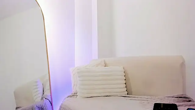 Snapshot of Caro_martinezz chatting on November 2025 03:29:02 AM Caro martinezz online show from November 2025 03:29:02 AM