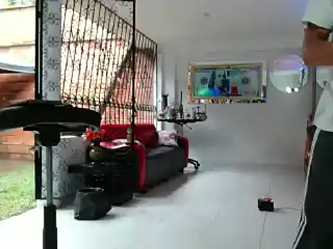 Snapshot of damiam_fiery chatting on February 2025 05:09:02 PM damiam fiery online show from February 2025 05:09:02 PM