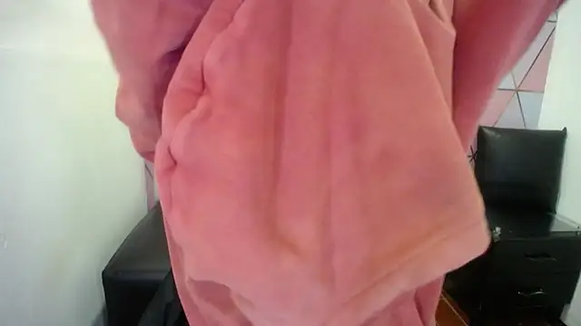 Snapshot of Marinasexxx chatting on November 2025 06:41:02 PM Marinasexxx online show from November 2025 06:41:02 PM