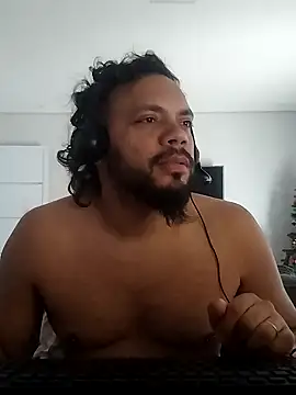 Snapshot of morenindarola chatting on January 2025 01:56:02 PM morenindarola online show from January 2025 01:56:02 PM