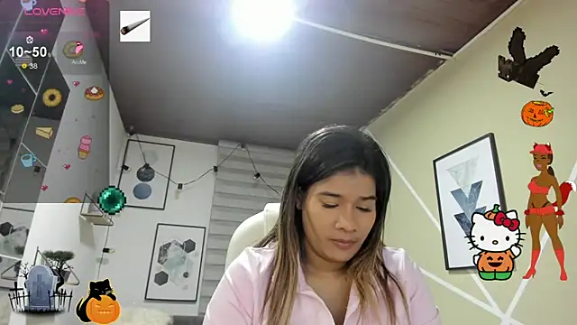 Snapshot of Enma__clark chatting on November 2025 04:03:01 AM Enma clark online show from November 2025 04:03:01 AM