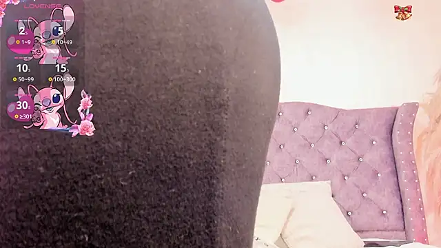 Snapshot of Punkys_ chatting on March 2025 11:00:02 PM Punkys online show from March 2025 11:00:02 PM