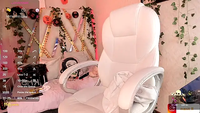 Snapshot of Punkys_ chatting on October 2025 11:11:01 AM Punkys online show from October 2025 11:11:01 AM