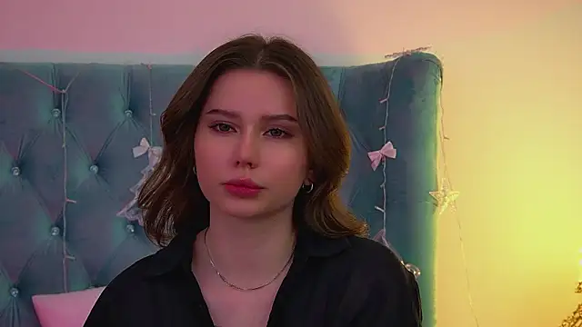 DianaVert online show from December 2025 01:51:01 PM