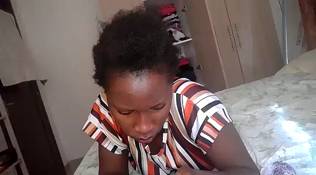 queen-goddess online show from February 2025 06:39:01 AM