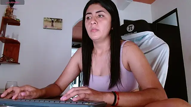 danna peterson1 online show from March 2025 07:58:02 PM