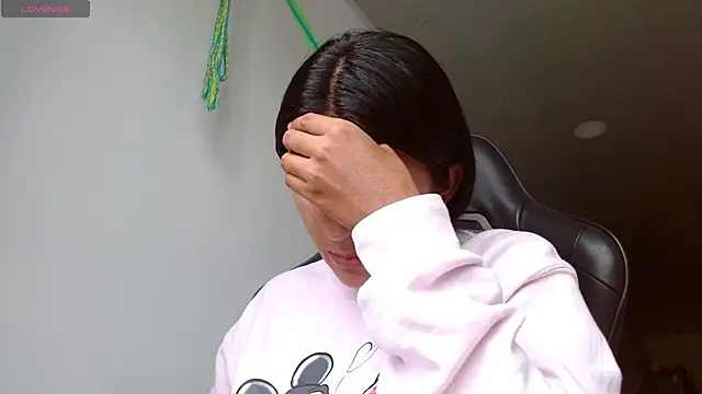 danna peterson1 online show from October 2025 05:25:02 PM