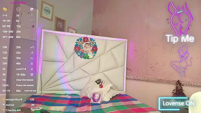 Snapshot of ariadna_dawson7 chatting on January 2025 05:59:02 PM ariadna dawson7 online show from January 2025 05:59:02 PM